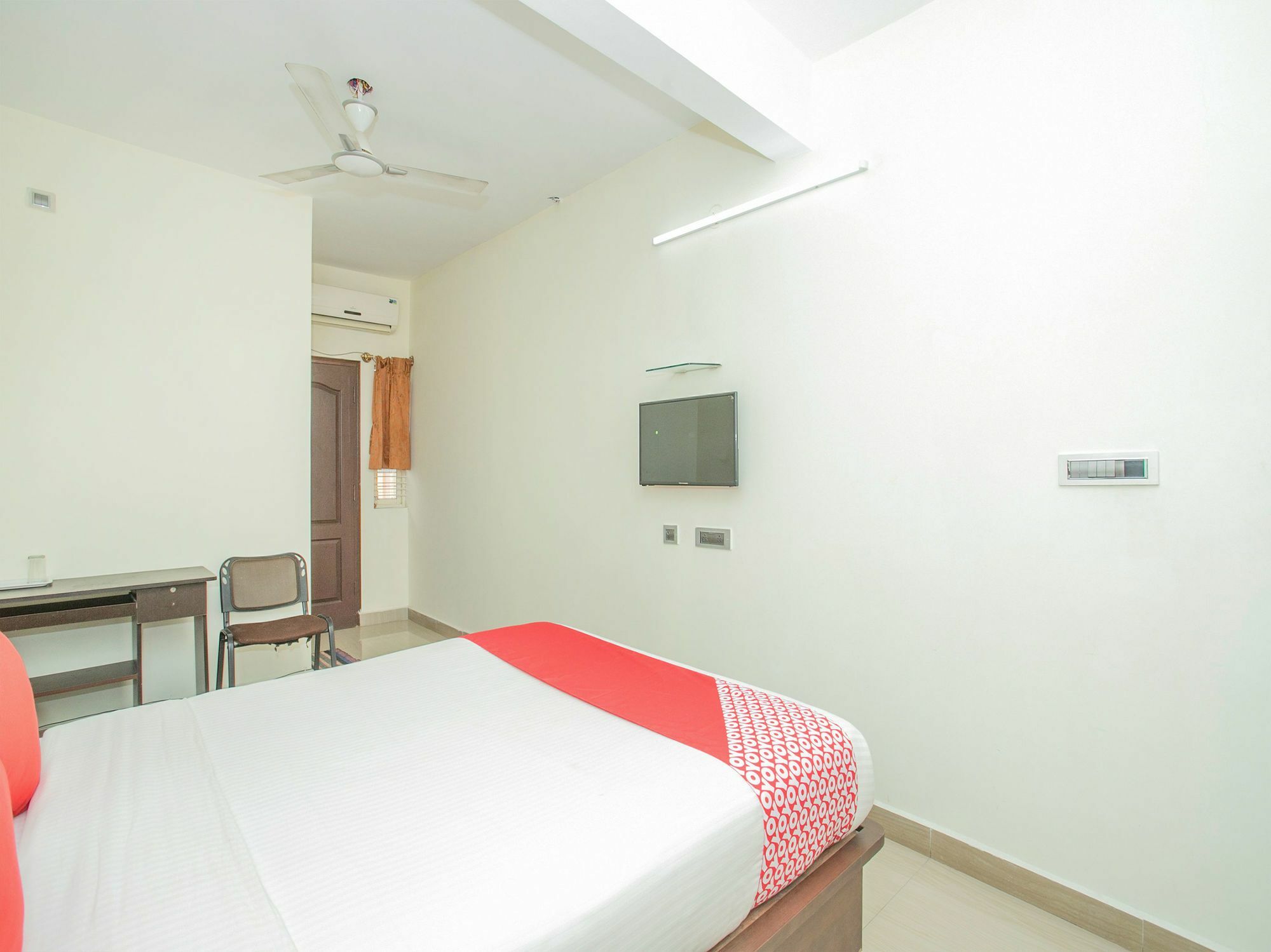 Oyo 13170 Victory Suites Μπανγκαλόρ Εξωτερικό φωτογραφία